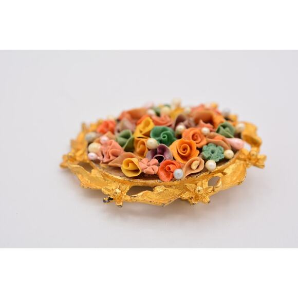 Vintage Oval Flower Pin Brooch Brushed Gold 3D Textured Petals Antique 60s BinB